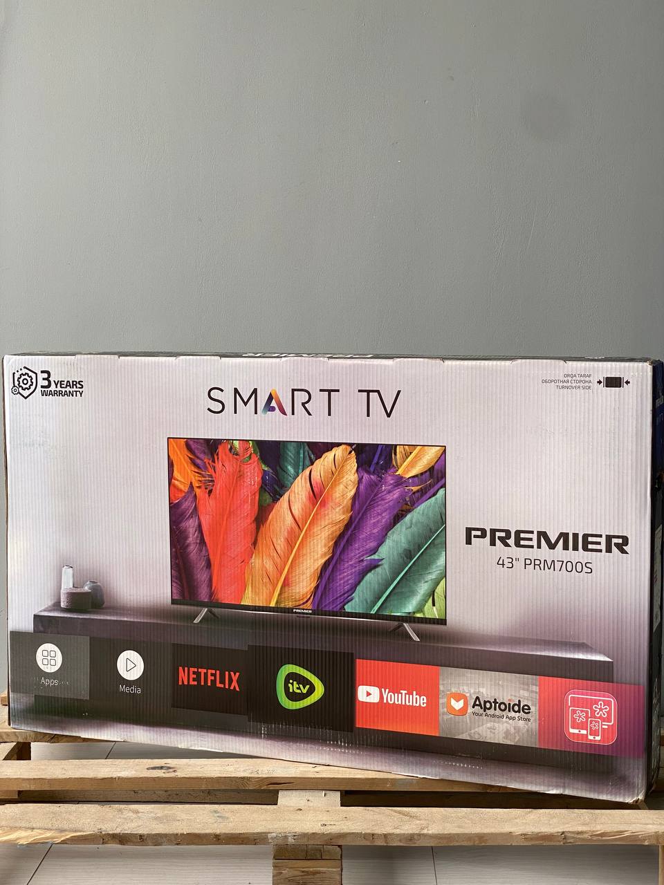 Телевизор Premier 43 PRM700S 43", черный