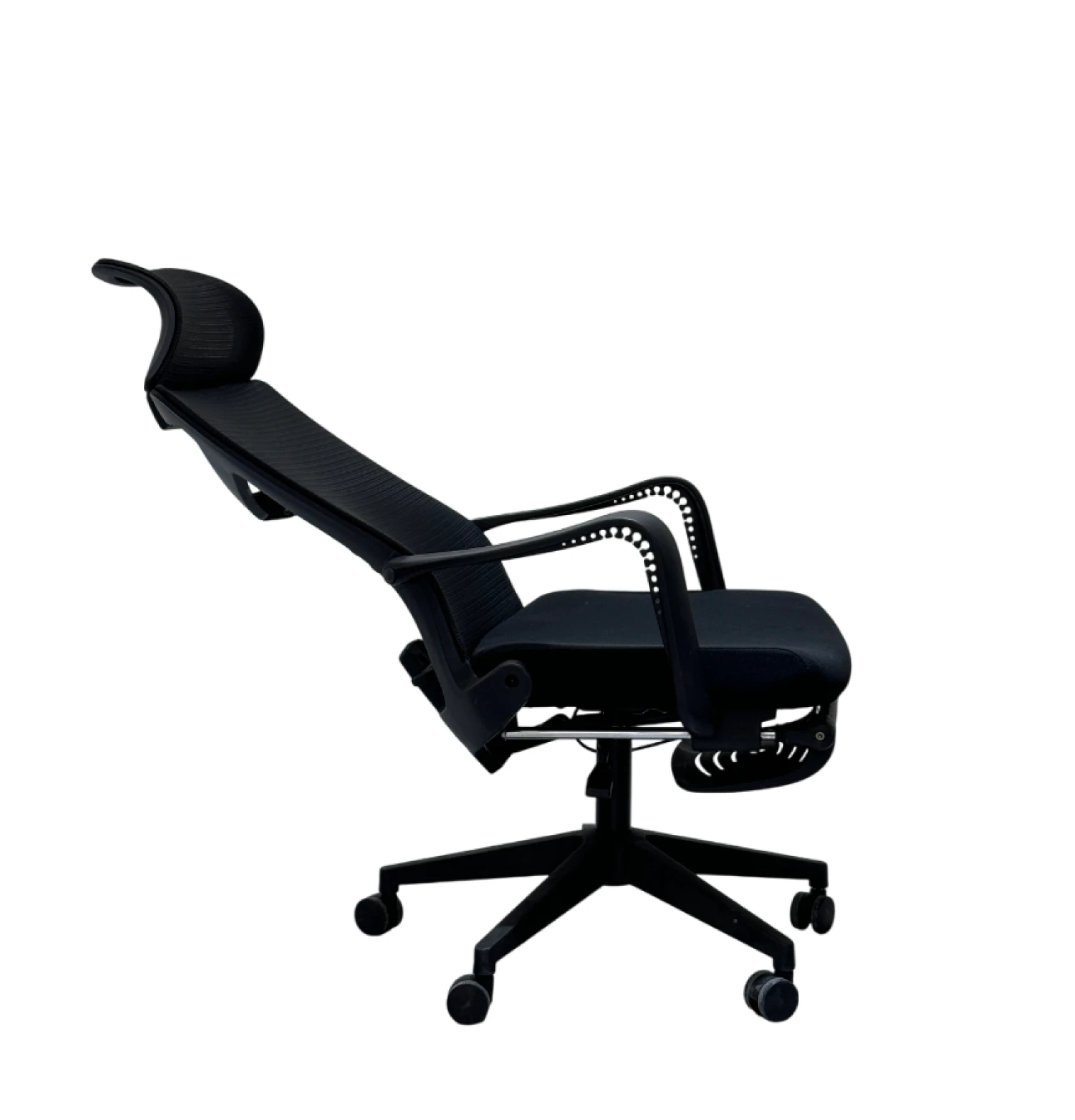 Кресло для персонала ZENITH PRO Black